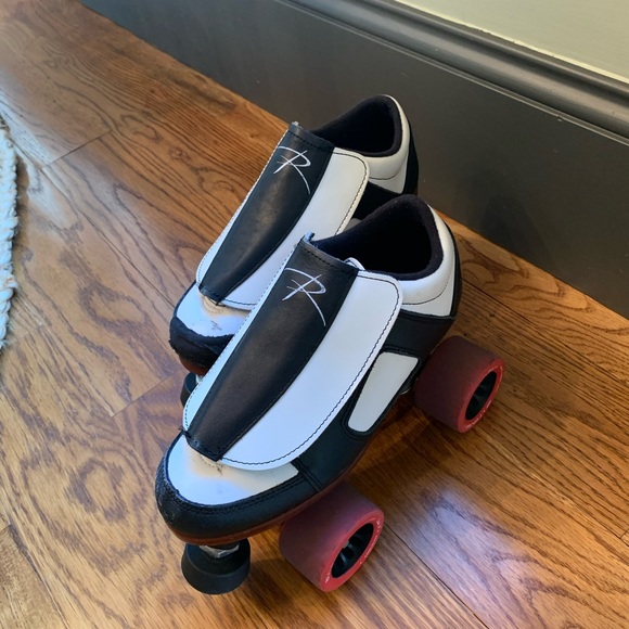 Riedell custom skates SIZE 5 - Picture 9 of 9